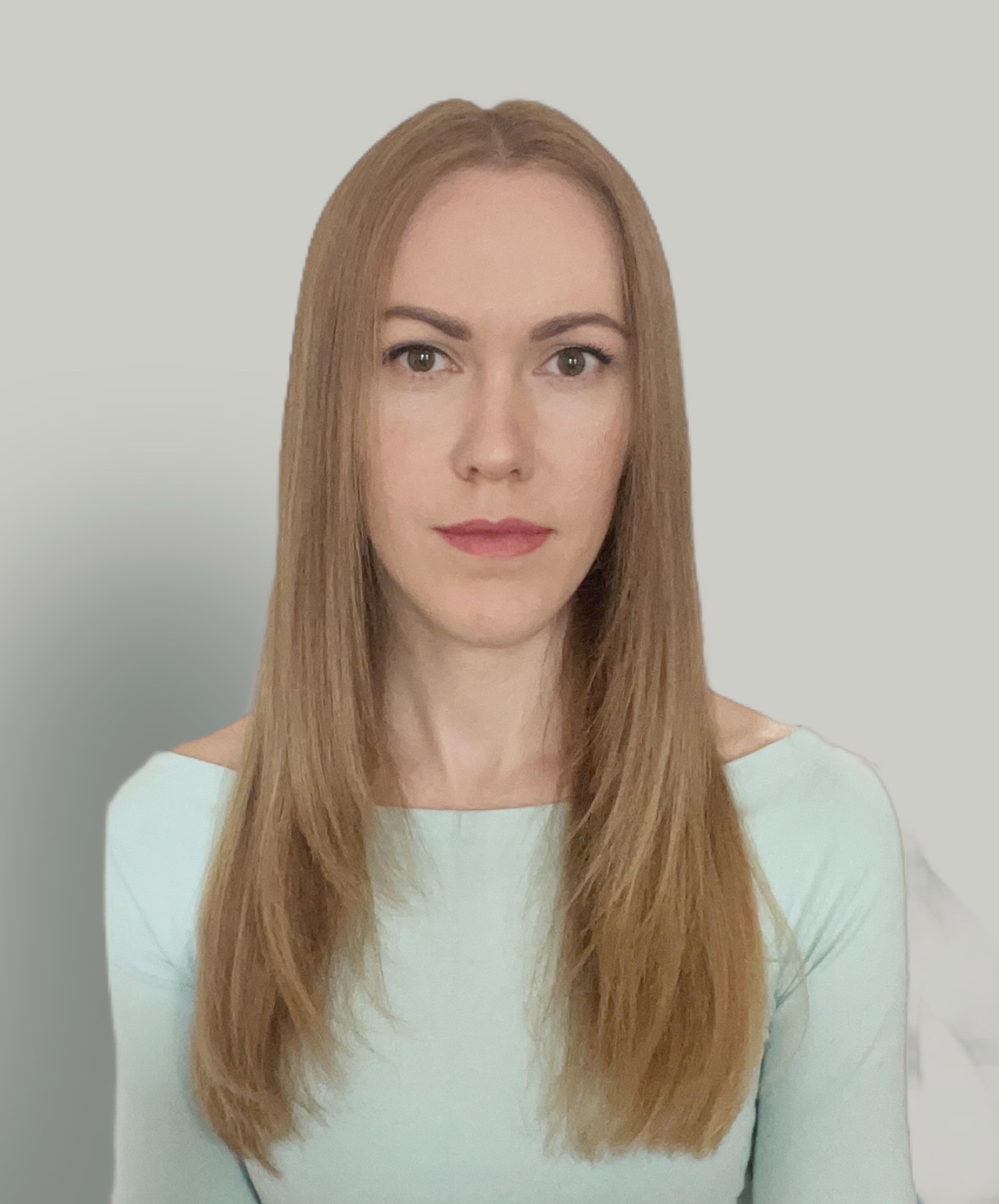 Aleksandra Degtyareva head shot